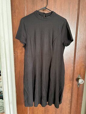 Torrid Fitted Swing Dress (Black, Size 1 - 14/16 equivalent)